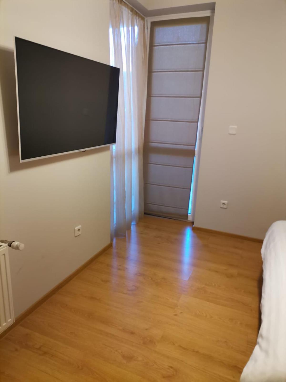 Criss Apartament Sinaia Exterior photo